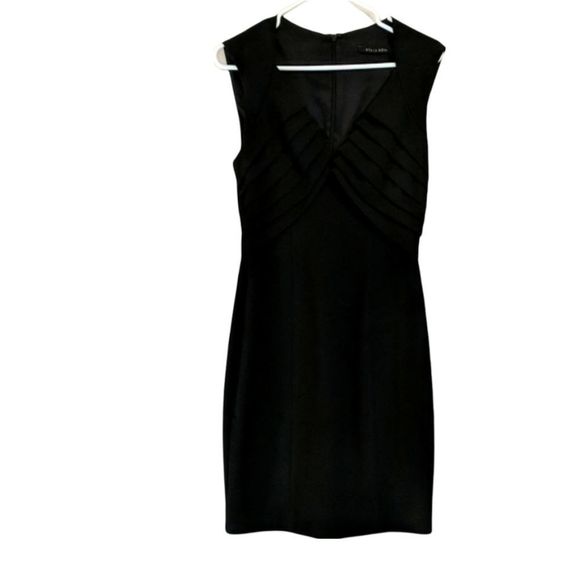 Black Halo Dresses & Skirts - Little Black Dress.  Sleeveless Black Sheath Dress Size 4 by Halo